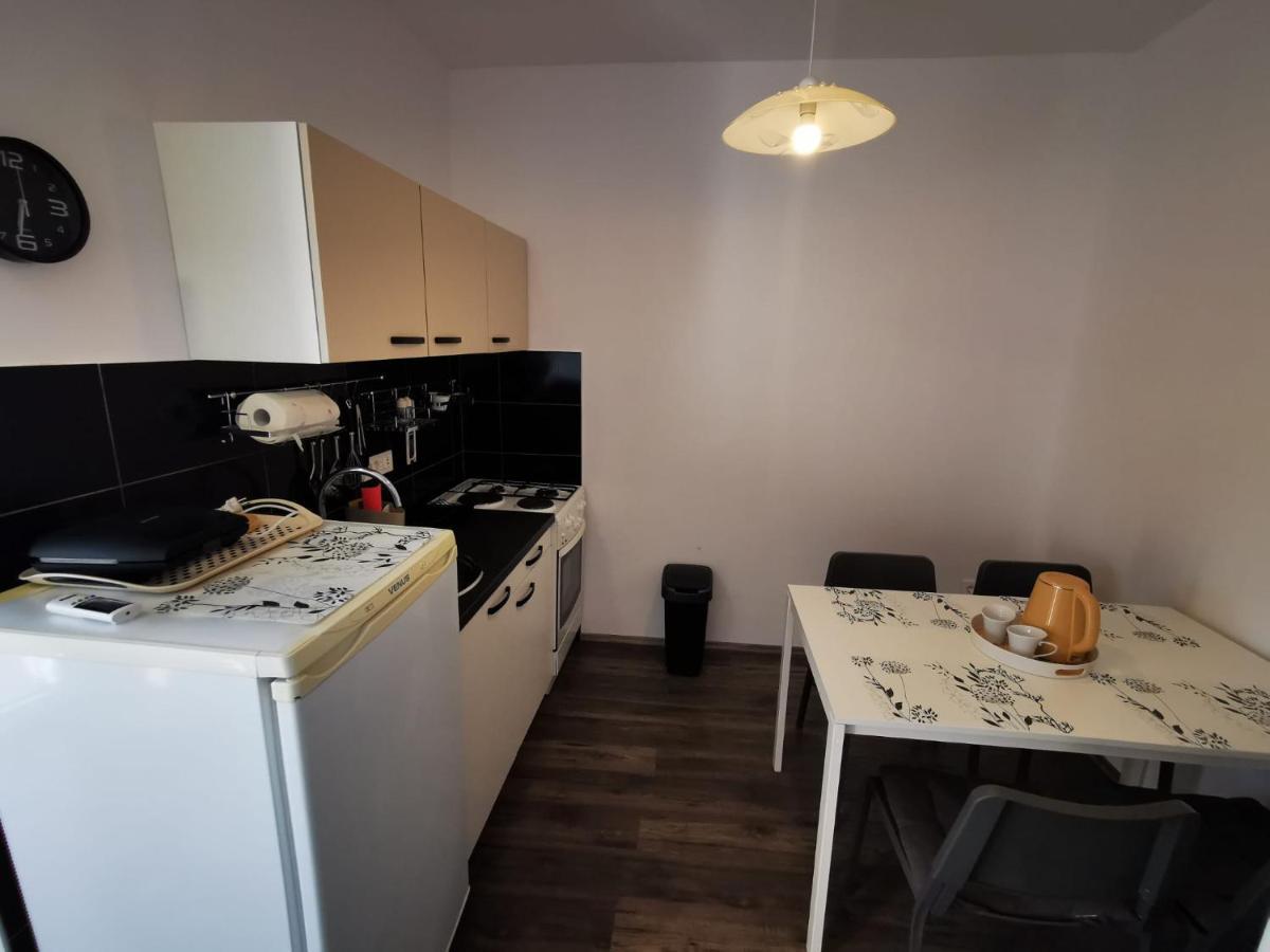 Apartman Smokva Hotel Vodice Buitenkant foto