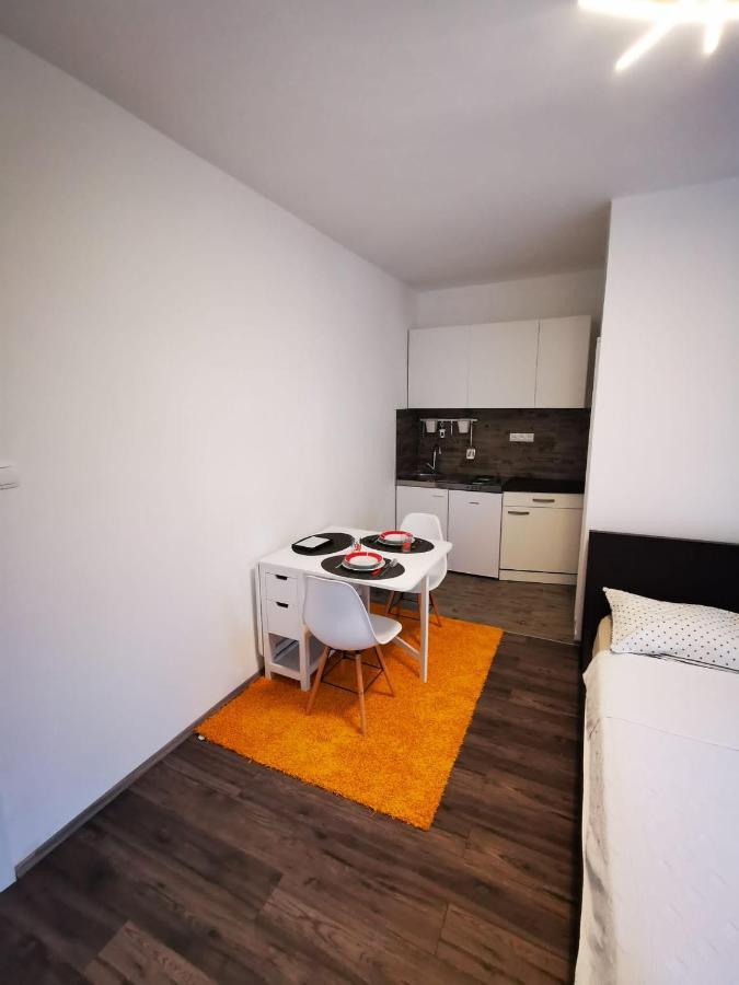 Apartman Smokva Hotel Vodice Buitenkant foto